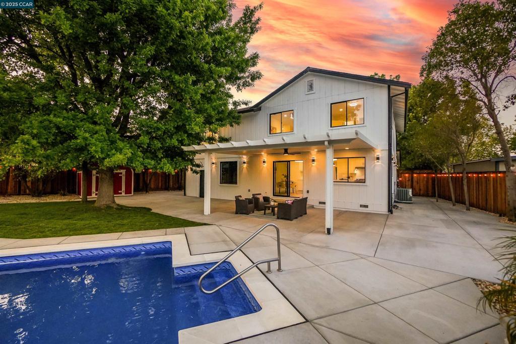 WOODSIDE GLEN - Residential