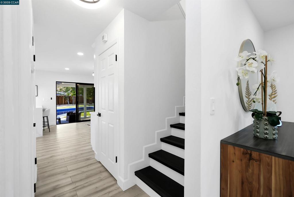 WOODSIDE GLEN - Residential