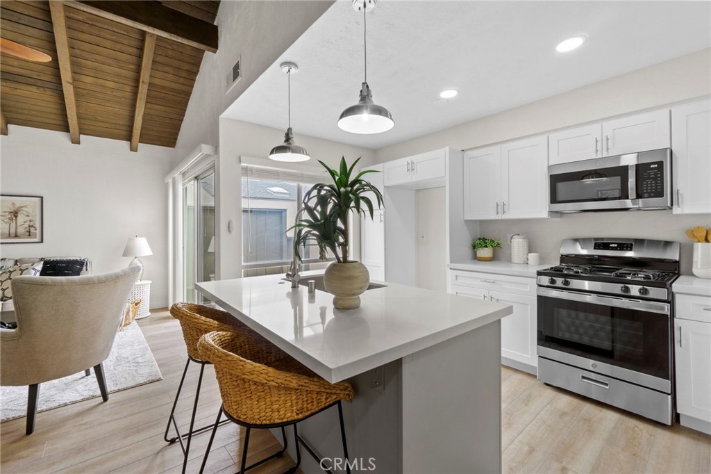 2900 S Greenville S H