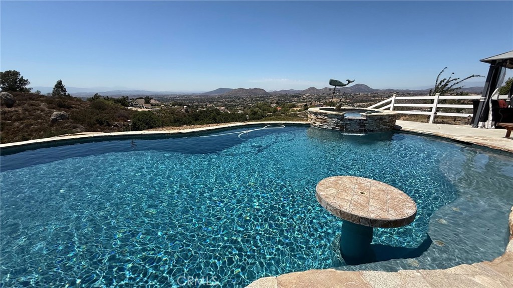 40107 Calle Breve