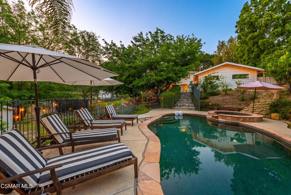 5709 Fairview Place