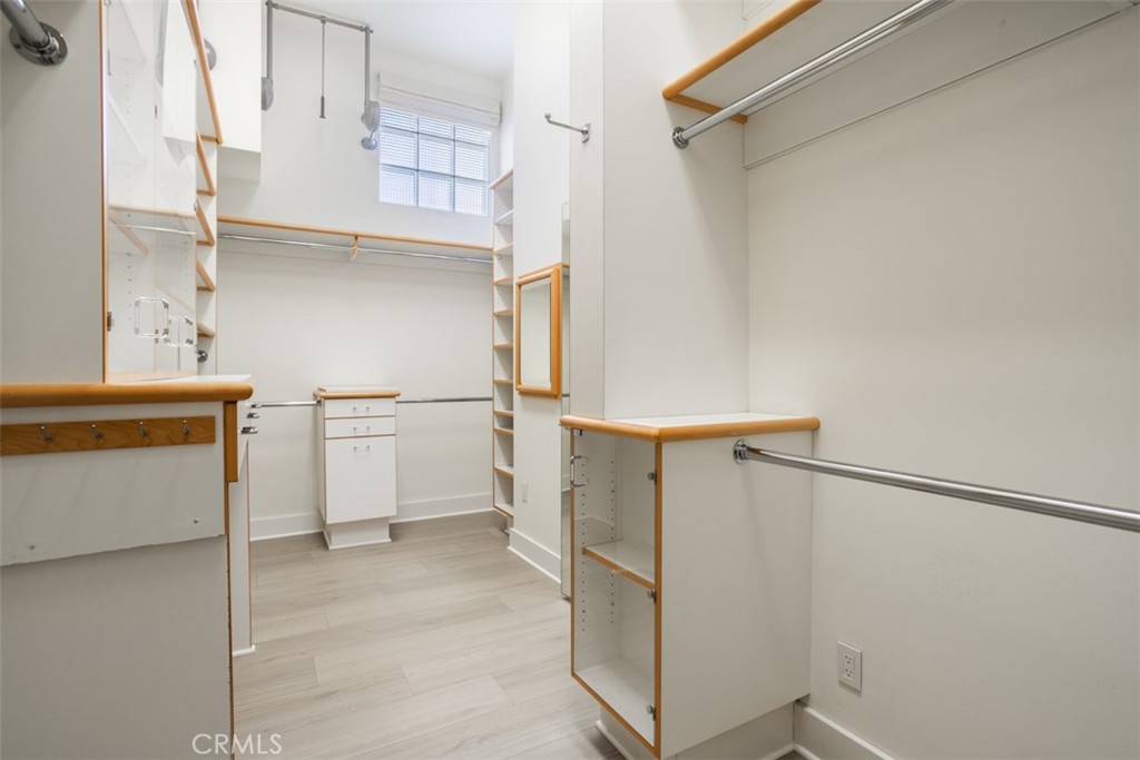Irvine Terrace (IRVT) - Residential