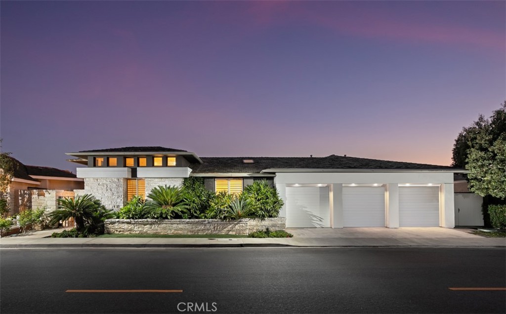 1535 Dolphin Terrace