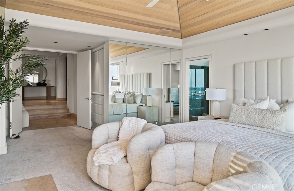 Irvine Terrace (IRVT) - Residential