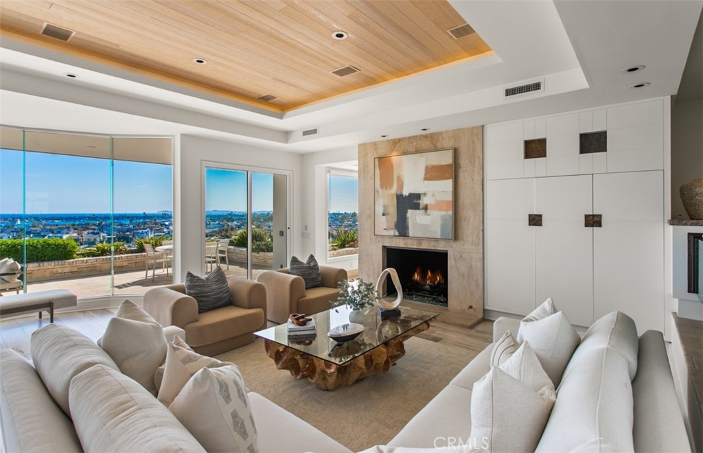 Irvine Terrace (IRVT) - Residential