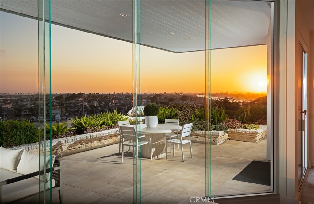 Irvine Terrace (IRVT) - Residential