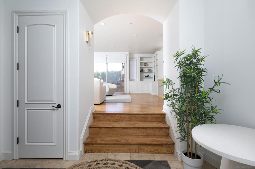 La Jolla - Residential Lease