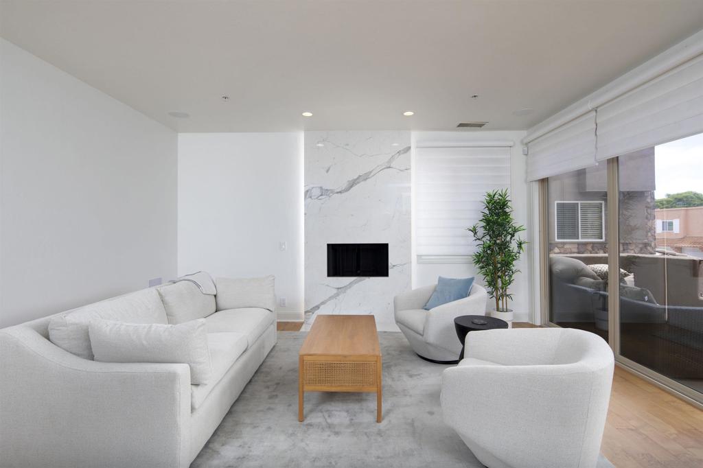 La Jolla - Residential Lease