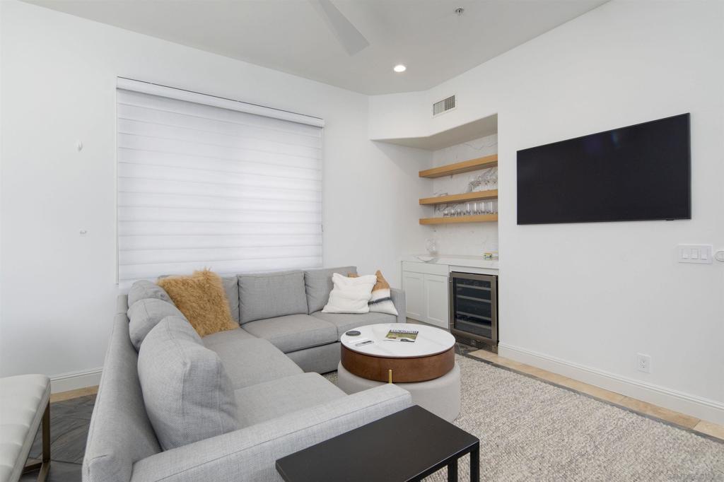 La Jolla - Residential Lease