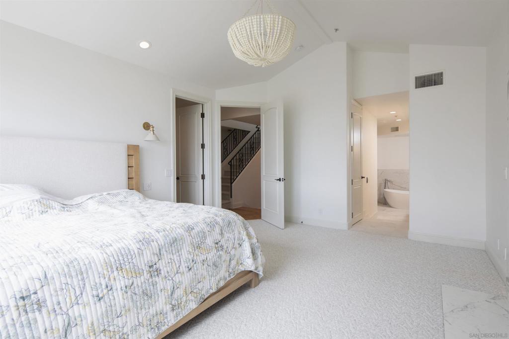 La Jolla - Residential Lease