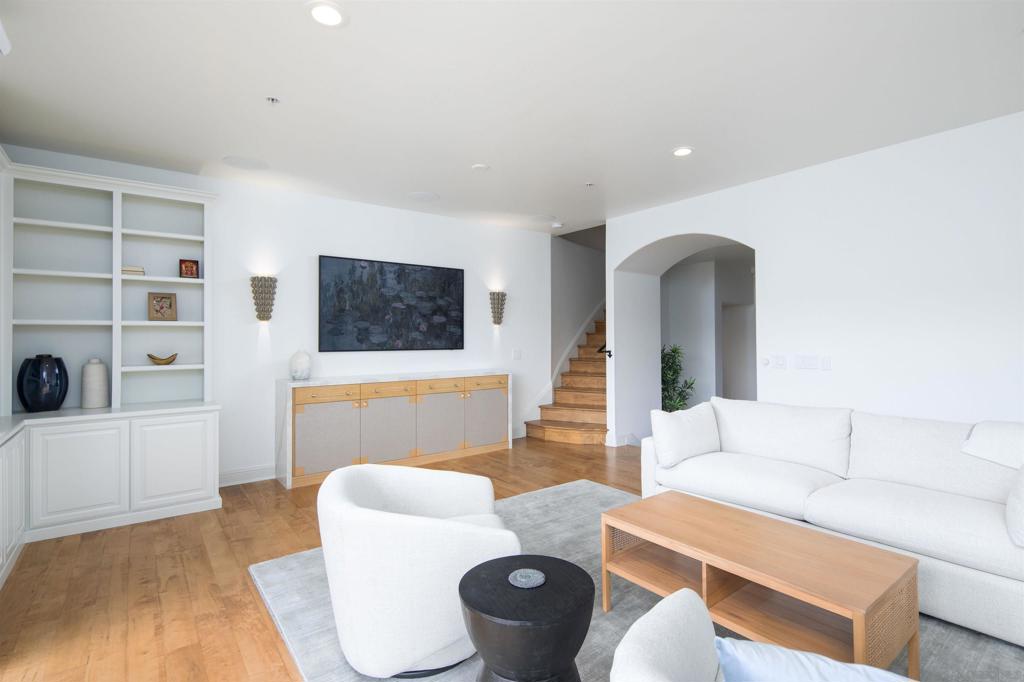 La Jolla - Residential Lease