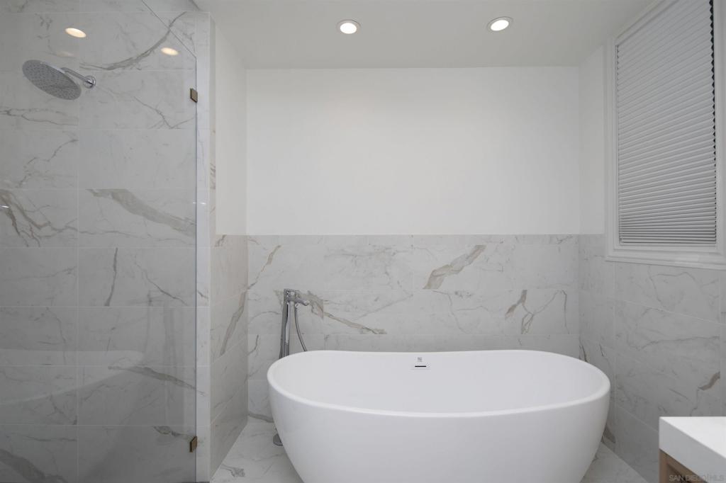 La Jolla - Residential Lease
