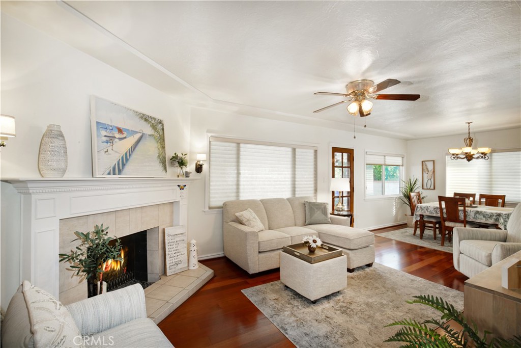 9325 Downey Ave.
