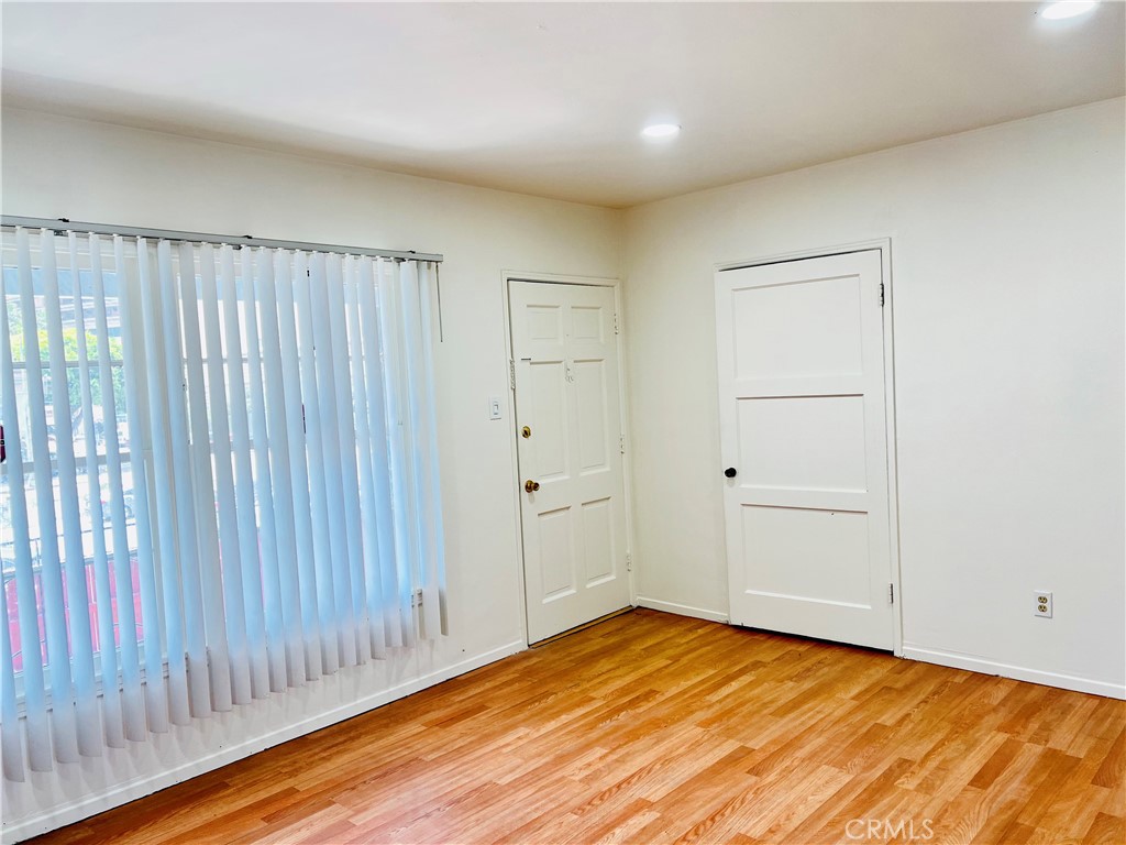 122 Elm Avenue 10