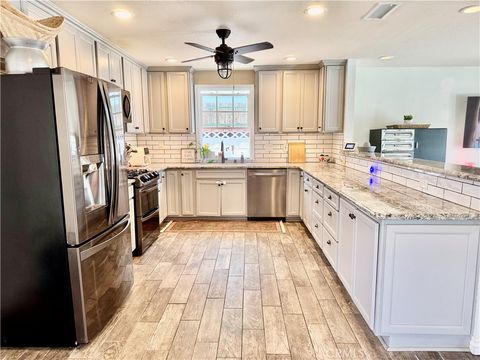 Photo of 7552 Rhine Drive, Huntington Beach, CA 92647 (MLS # OC26045022)