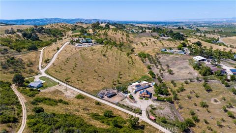 Tiny photo for 3890 Hillcrest Dr, Templeton, CA 93465 (MLS # NS26089061)