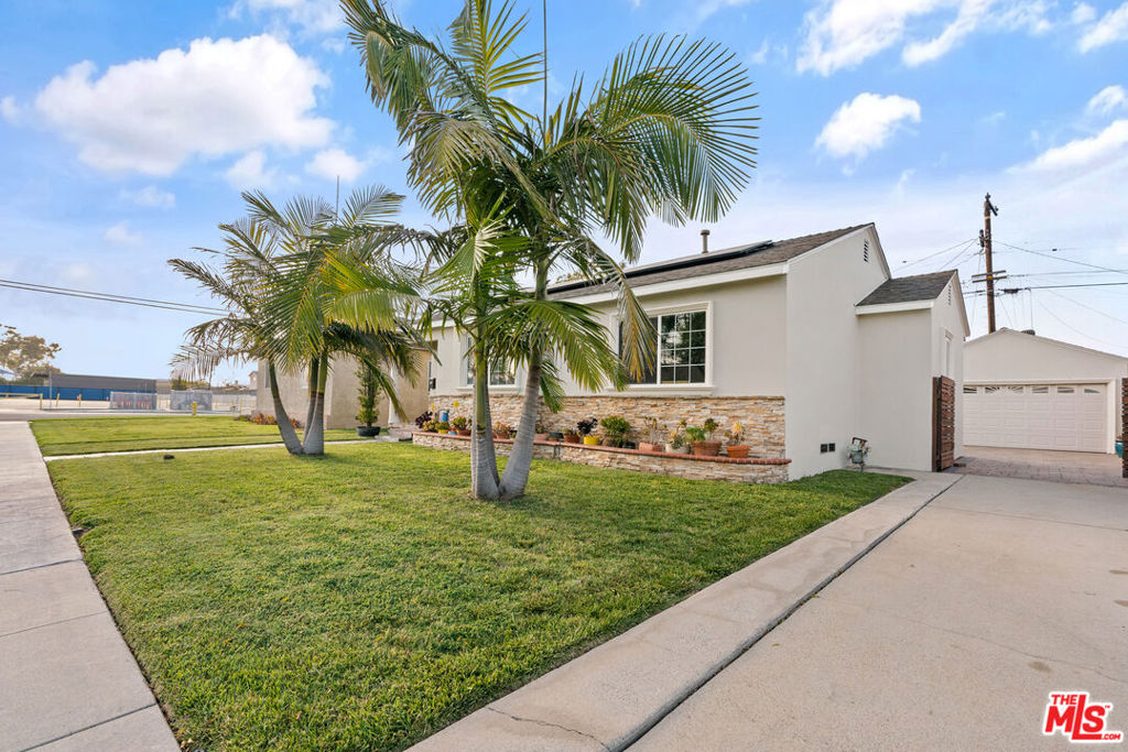 5355 W 124th Place
