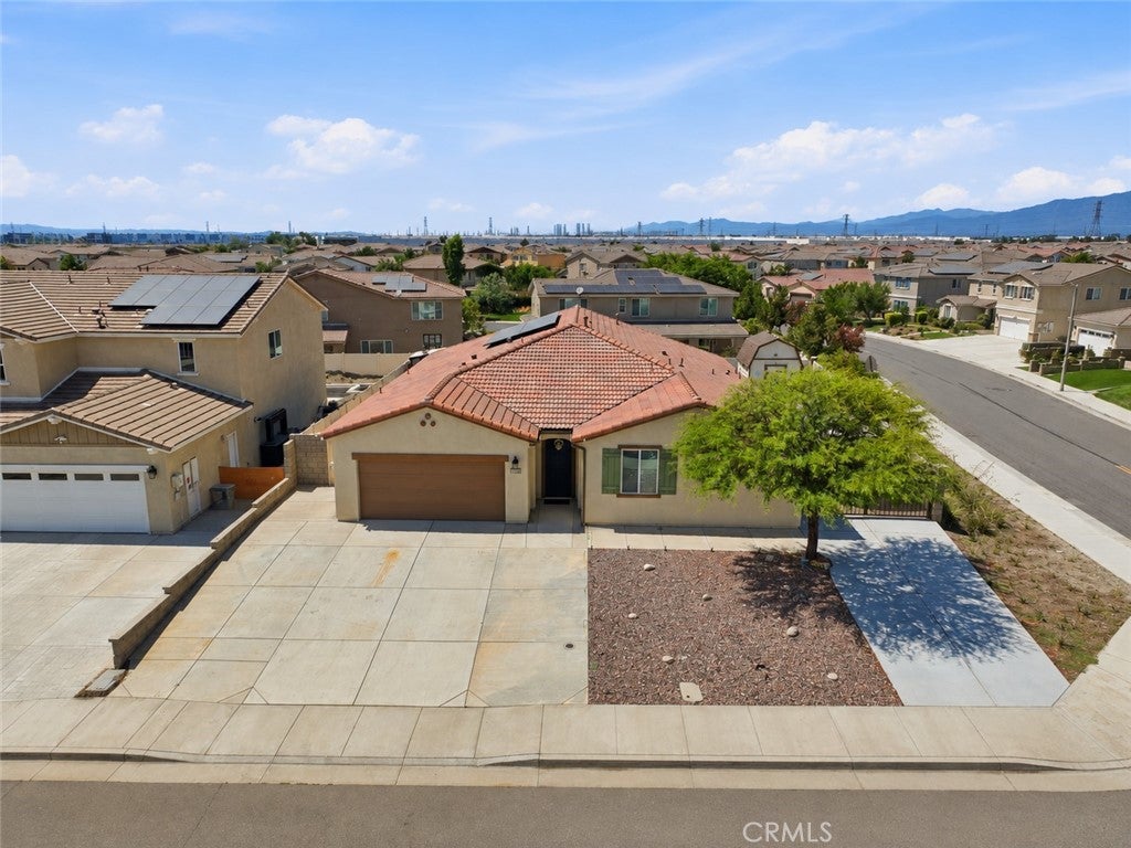 11565 Forsythia Street