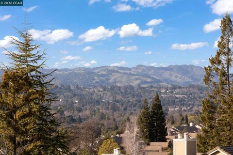 Photo of 5913 Horsemans Canyon Dr Dr #4C, Walnut Creek, CA 94595 (MLS # 41122666)