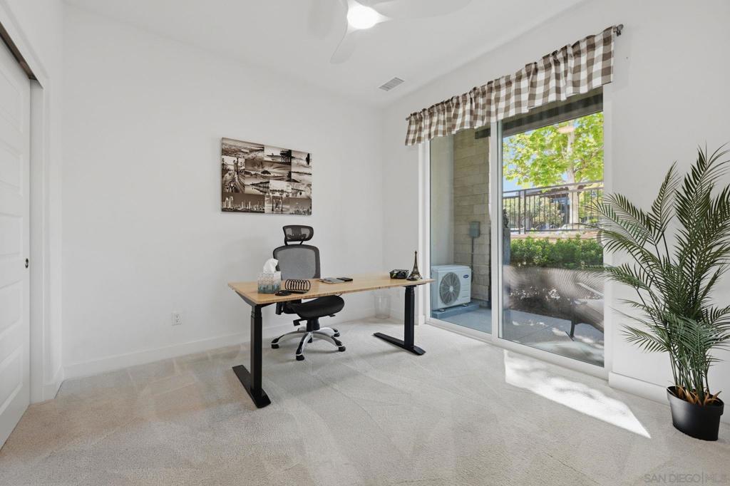 2806 Avella Cir