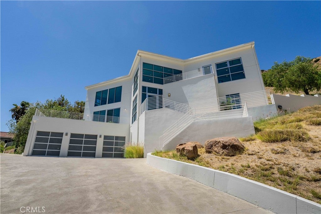 71 Coolwater Road