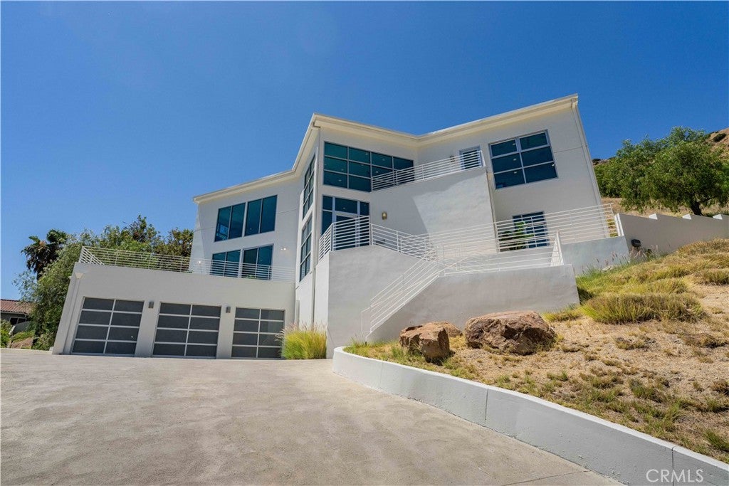 71 Coolwater Road