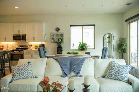 Tiny photo for 425 Eureka Drive, Santa Paula, CA 93060 (MLS # V1-37286)