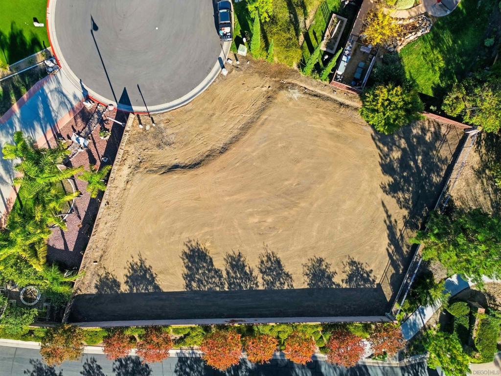 Valley Center - Land