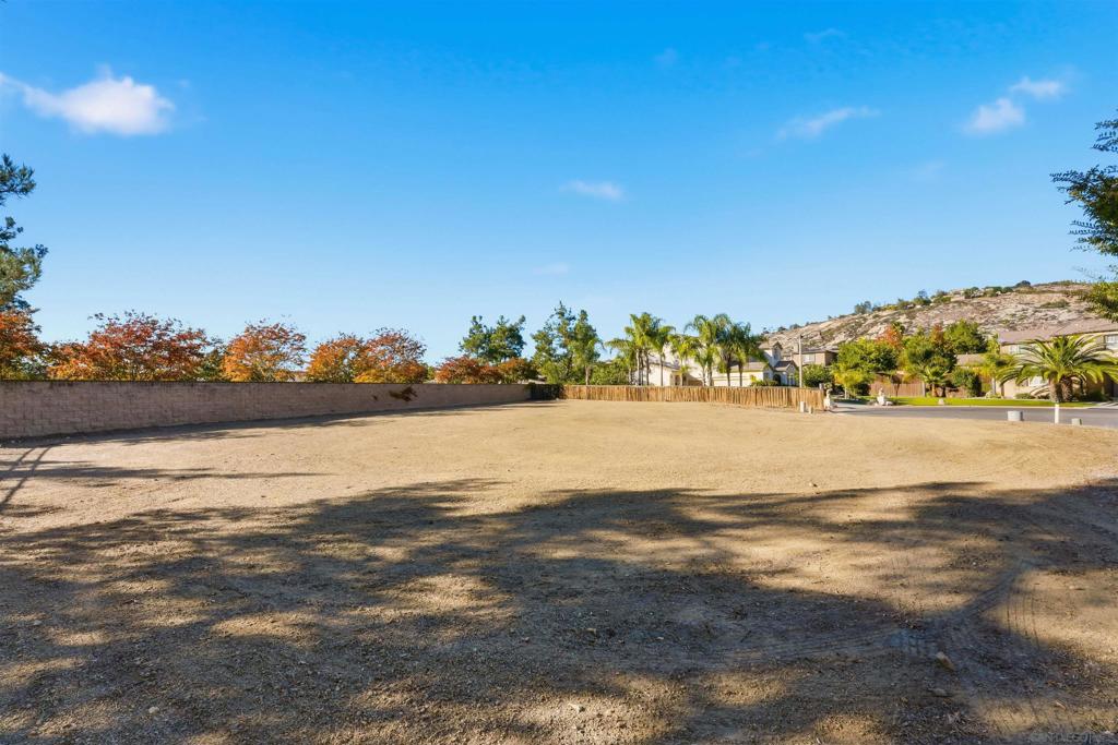 Valley Center - Land