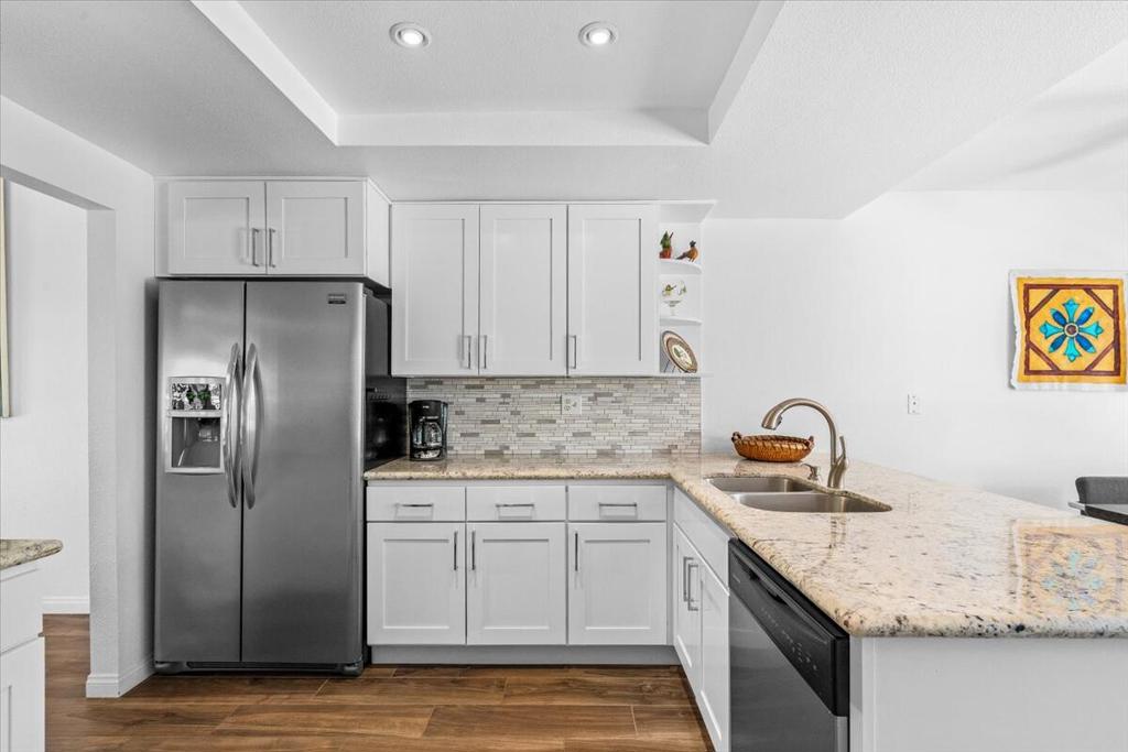 Santa Rosa Cove Coun - Residential
