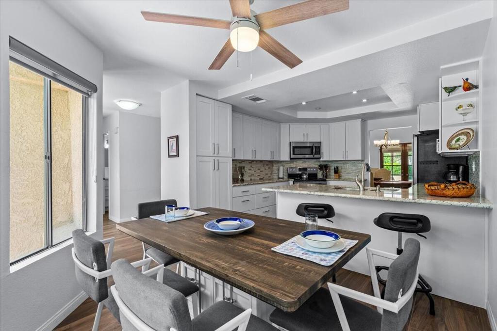 Santa Rosa Cove Coun - Residential