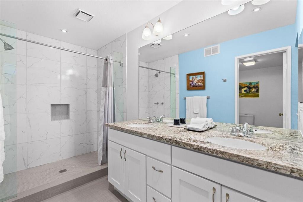 Santa Rosa Cove Coun - Residential