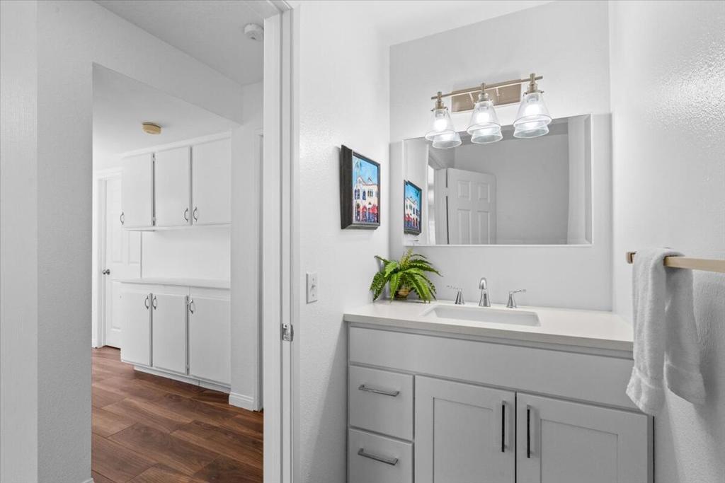 Santa Rosa Cove Coun - Residential