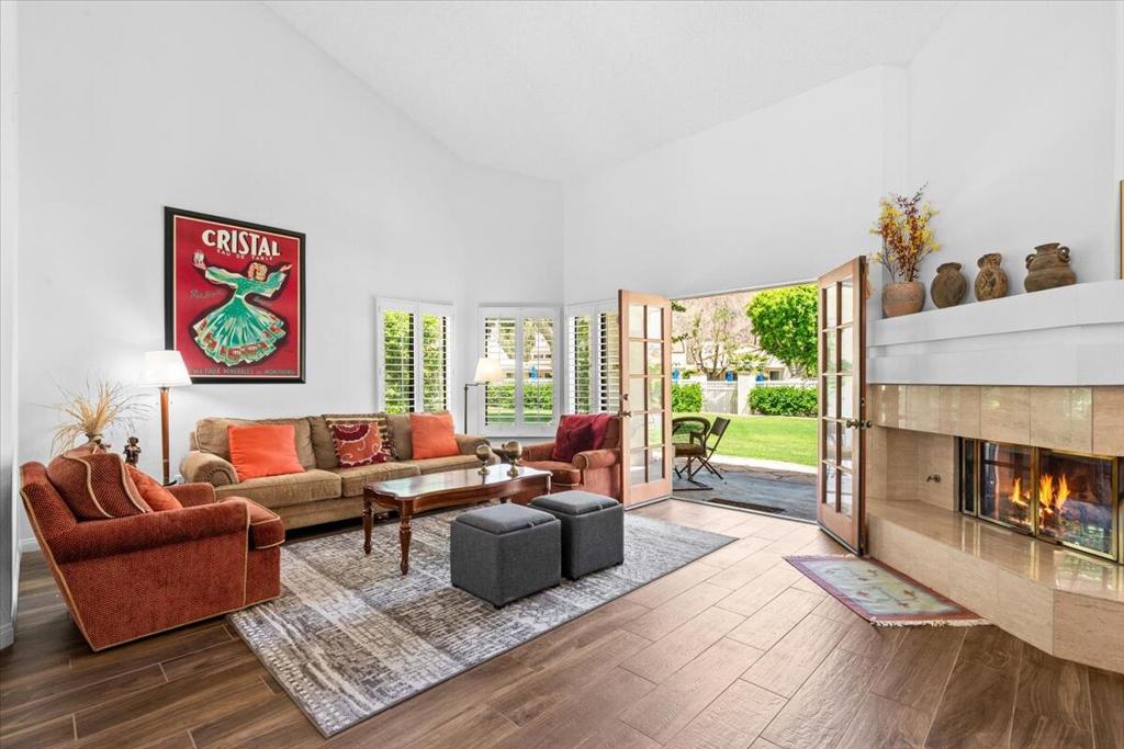 Santa Rosa Cove Coun - Residential