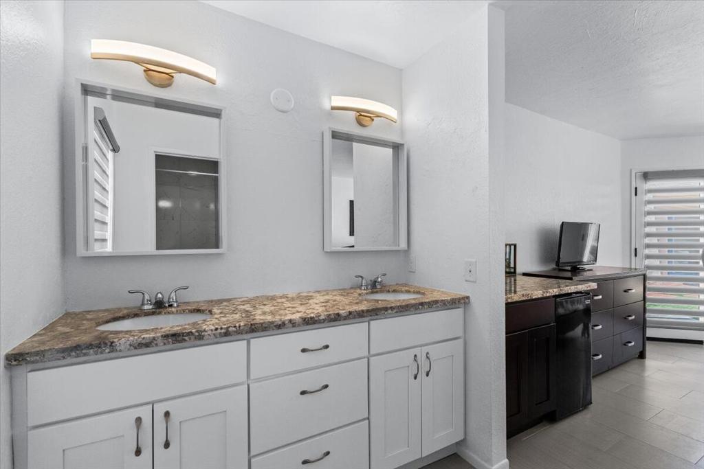 Santa Rosa Cove Coun - Residential