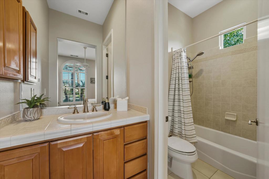 PGA Greg Norman - Residential