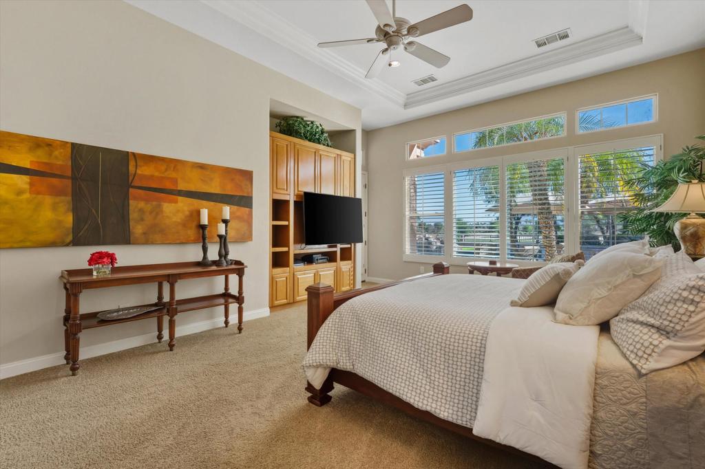 PGA Greg Norman - Residential