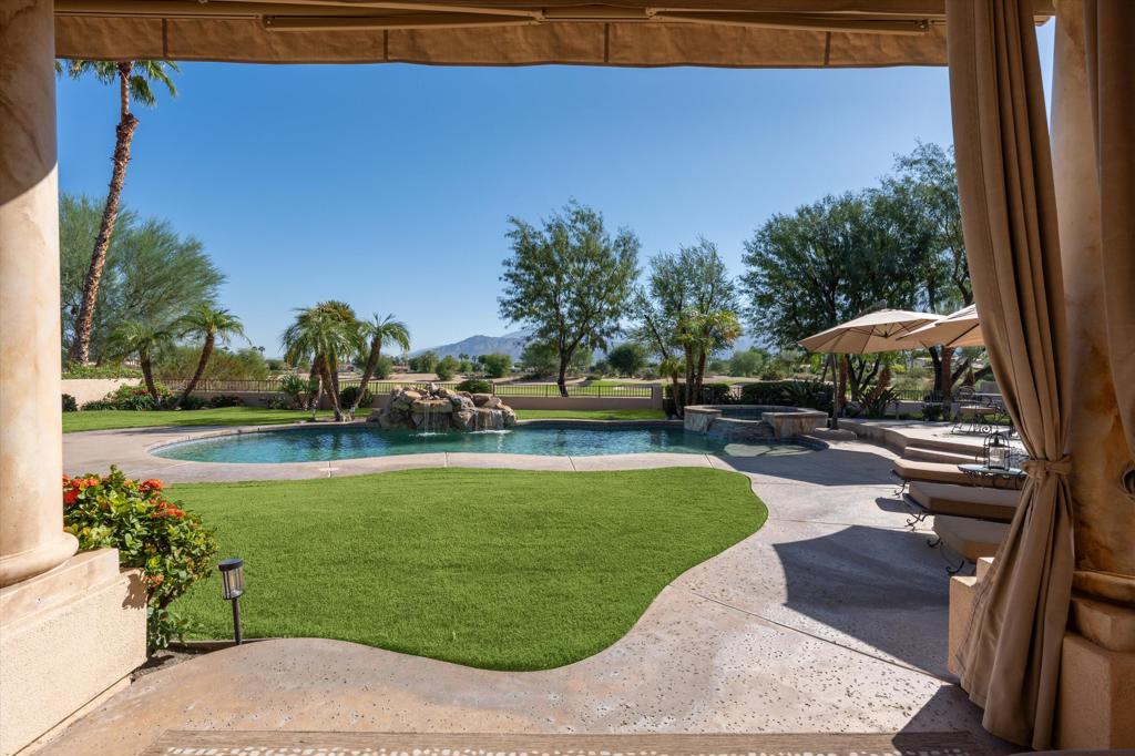 PGA Greg Norman - Residential