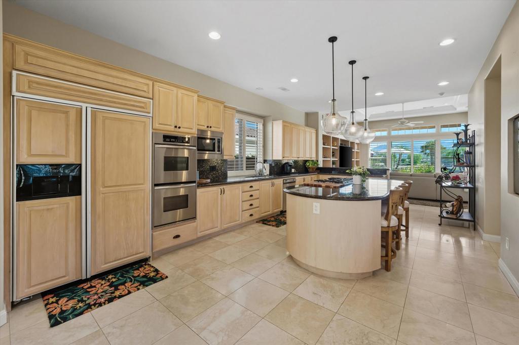 PGA Greg Norman - Residential