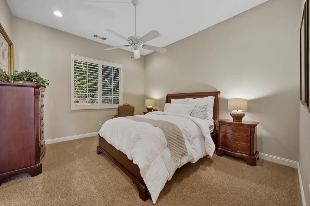 PGA Greg Norman - Residential