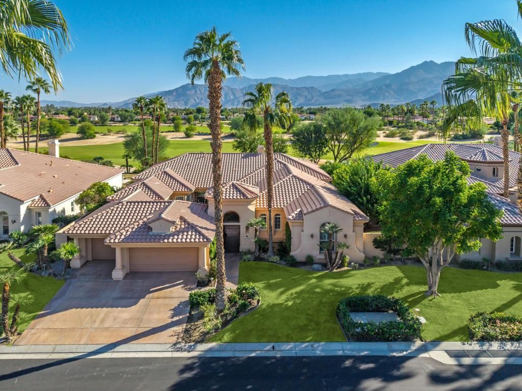 Photo of 81205 Kingston Heath, La Quinta, CA 92253 (MLS # 219136308DA)