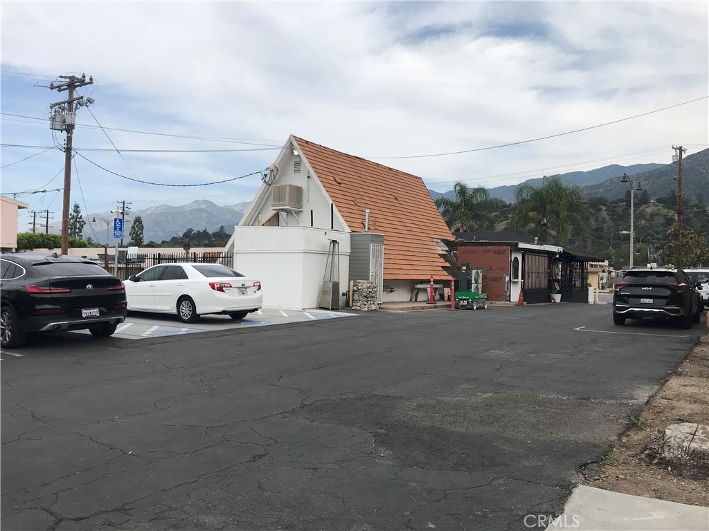 2150 Huntington Drive