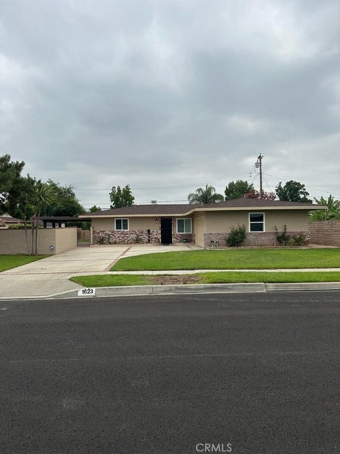 Photo of 1623 S Lang AVE, West Covina, CA 91790 (MLS # CV26180939)