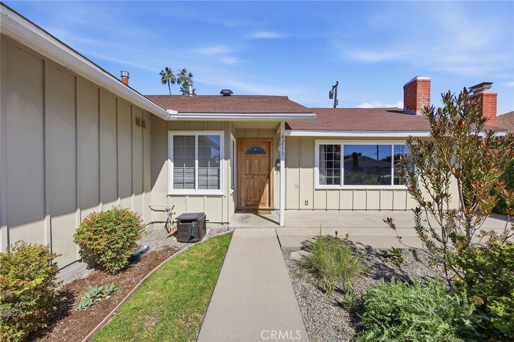 Properties 2 6211 Mar Vista Dr