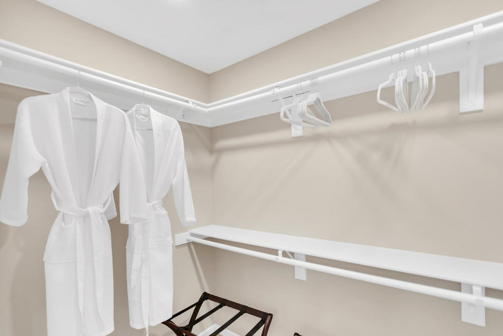 Terra Lago - Residential