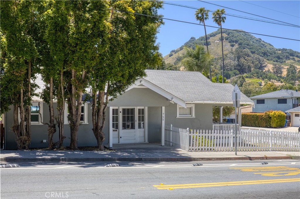 755 Chorro Street