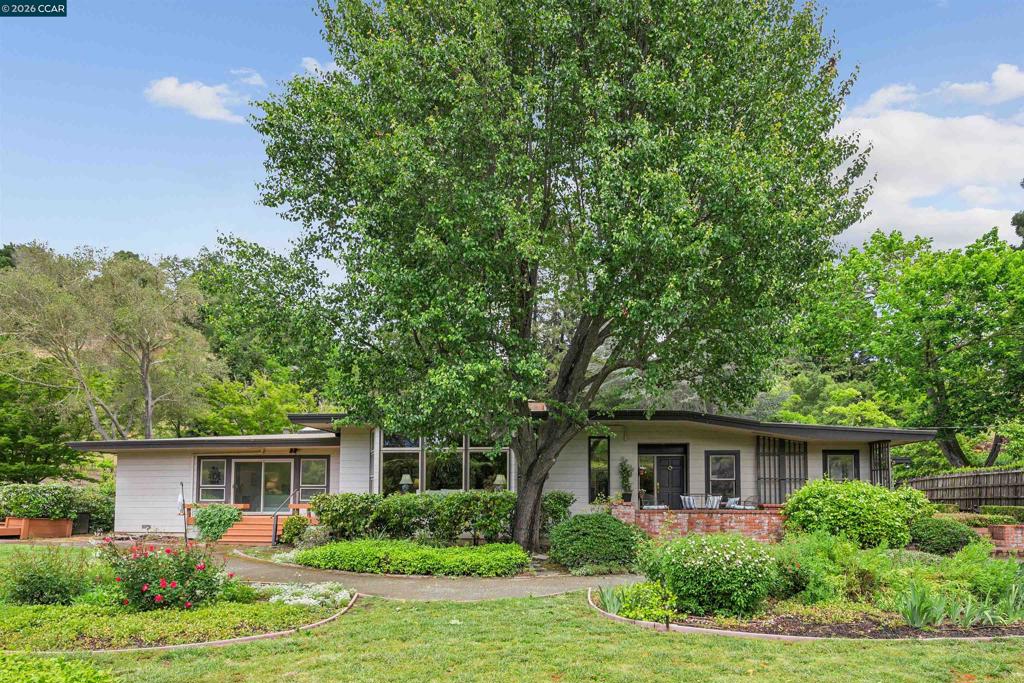3814 Happy Valley Rd