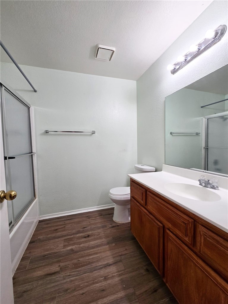 45521 13th Street W