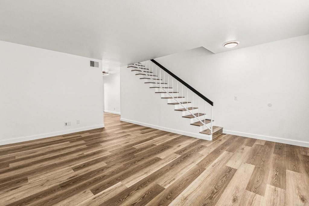 Properties 3 3631 Lemona D