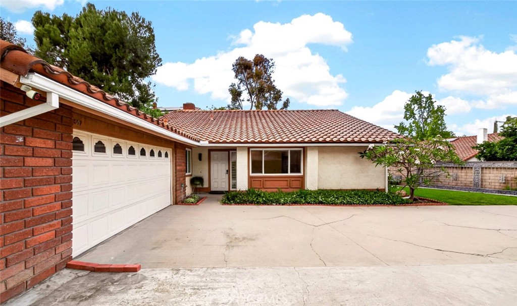 1507 Kiowa Crest Drive